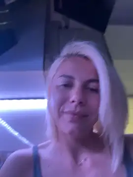 tanyagrey online show from June 4, 5:56 am
