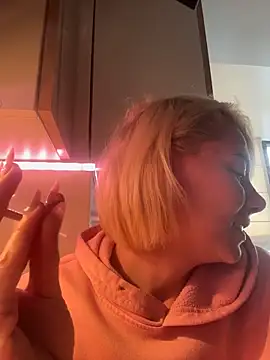 tanyagrey online show from March 17, 7:22 am