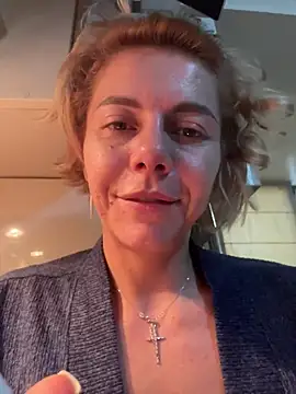 tanyagrey online show from November 6, 7:23 am