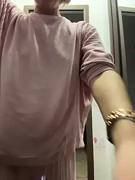 tanyagrey online show from November 4, 6:28 am