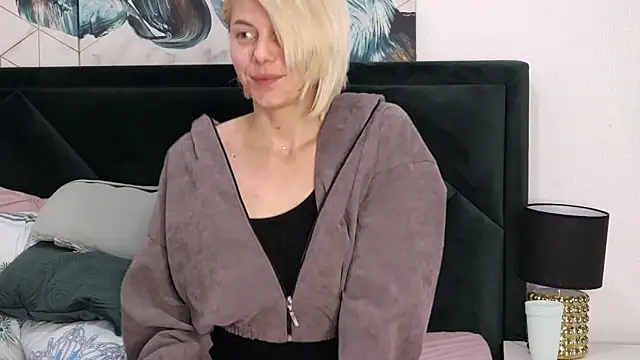 tanyagrey online show from February 5, 7:15 am