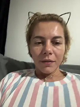 tanyagrey online show from November 13, 7:12 am