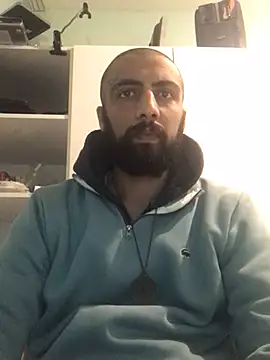 Snapshot of MasterKARATASSAKK chatting on February 27, 8:42 pm MasterKARATASSAKK online show from February 27, 8:42 pm