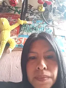 Snapshot of Alanagracia chatting on December 16, 12:42 pm Alanagracia online show from December 16, 12:42 pm