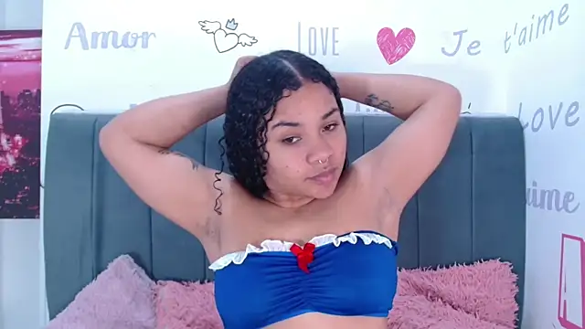 Snapshot of KittyBrookex chatting on October 31, 1:41 pm KittyBrookex online show from October 31, 1:41 pm