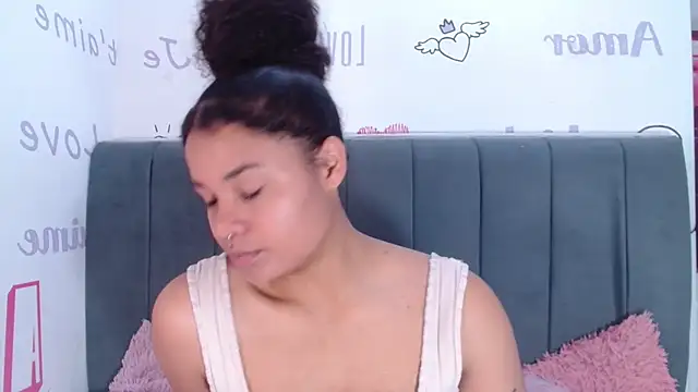 Snapshot of KittyBrookex chatting on November 4, 1:48 pm KittyBrookex online show from November 4, 1:48 pm