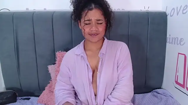 Snapshot of KittyBrookex chatting on November 3, 3:48 pm KittyBrookex online show from November 3, 3:48 pm