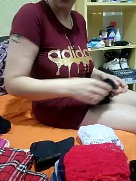 lamorbosa37 online show from February 13, 10:43 pm