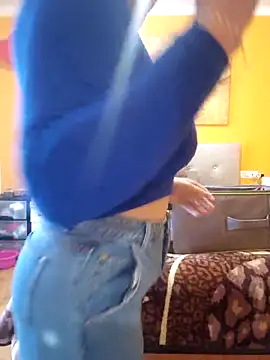 lamorbosa37 online show from March 29, 3:35 pm