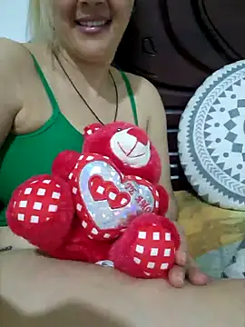 lamorbosa37 online show from February 18, 11:00 am