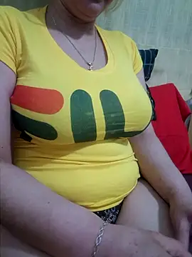 lamorbosa37 online show from May 2, 6:57 pm