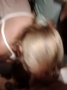 Snapshot of 69LanceRomance69 chatting on September 13, 4:01 am 69LanceRomance69 online show from September 13, 4:01 am