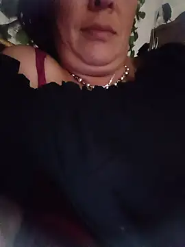 Snapshot of amatista_3012 chatting on June 17, 9:03 pm amatista 3012 online show from June 17, 9:03 pm