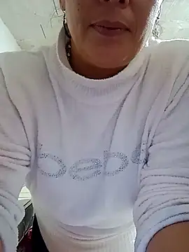 Snapshot of amatista_3012 chatting on December 3, 2:16 pm amatista 3012 online show from December 3, 2:16 pm