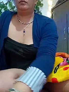 Snapshot of amatista_3012 chatting on October 29, 10:42 pm amatista 3012 online show from October 29, 10:42 pm