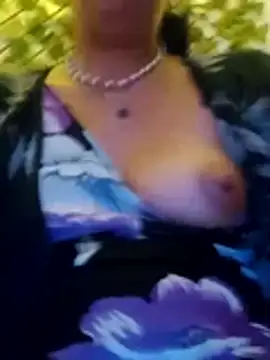 Snapshot of amatista_3012 chatting on November 27, 11:21 am amatista 3012 online show from November 27, 11:21 am