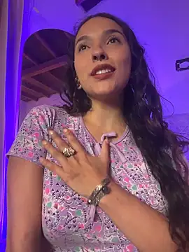 ThaliaRivera  online show from February 21, 4:36 am