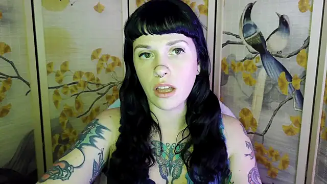 Marcelinegoddess online show from April 3, 4:30 am