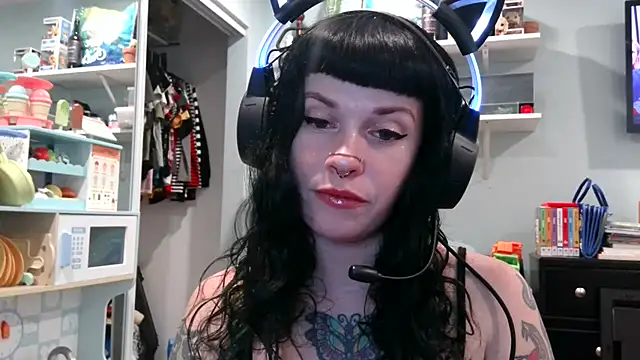 Marcelinegoddess online show from February 4, 3:54 am