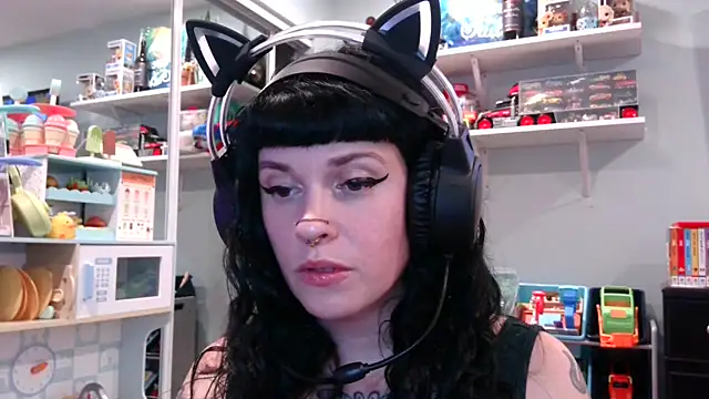 Marcelinegoddess online show from February 28, 4:21 am
