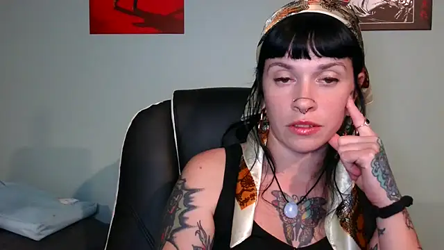 Marcelinegoddess online show from October 19, 2:47 am