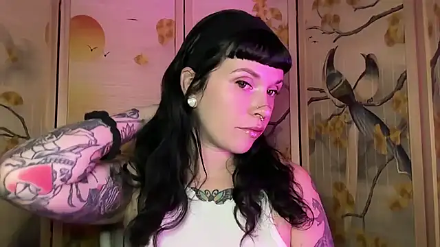 Marcelinegoddess online show from May 1, 3:33 am