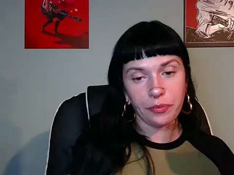 Marcelinegoddess online show from January 4, 5:05 am