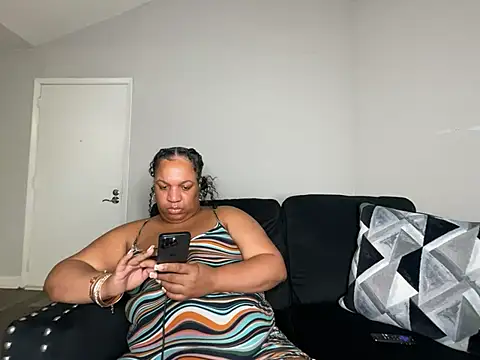 Snapshot of Badgirlbrittt chatting on January 31, 8:33 pm Badgirlbrittt online show from January 31, 8:33 pm