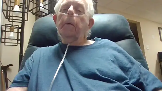 bootlegmanz online show from April 9, 4:46 pm