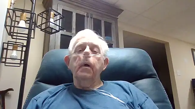bootlegmanz online show from June 17, 6:51 pm