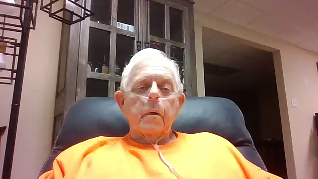 bootlegmanz online show from December 15, 6:58 pm