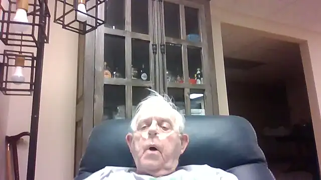 bootlegmanz online show from February 20, 8:00 pm