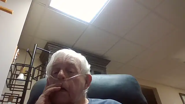 bootlegmanz online show from February 21, 7:49 pm