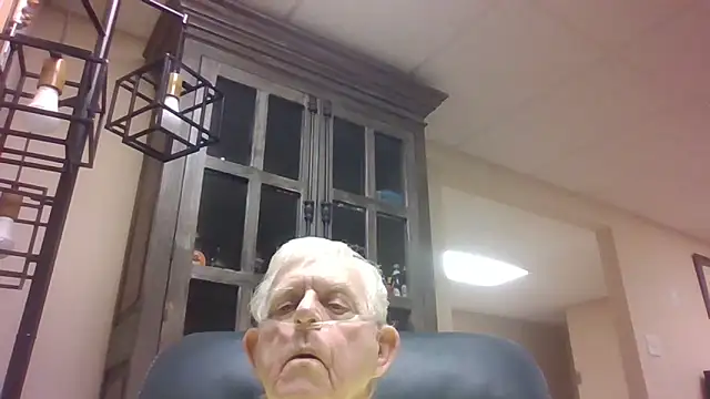 bootlegmanz online show from February 11, 7:03 pm