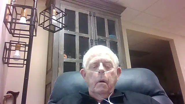 bootlegmanz online show from January 11, 9:00 pm