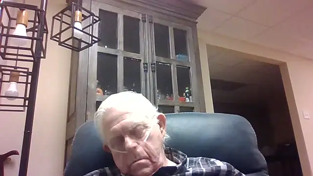 bootlegmanz online show from February 26, 3:01 pm