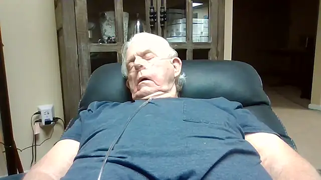 bootlegmanz online show from April 14, 12:15 am