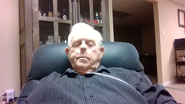 bootlegmanz online show from December 16, 3:38 pm