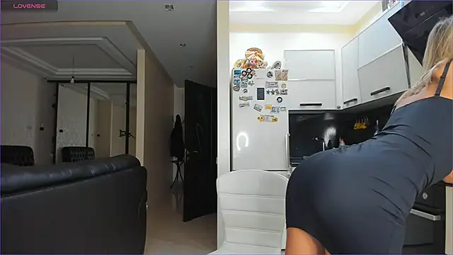 Snapshot of ANNA_D_ANGEL chatting on February 8, 7:59 pm ANNA D ANGEL online show from February 8, 7:59 pm