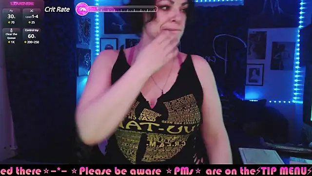 Snapshot of PenneyLayne chatting on December 3, 6:43 am PenneyLayne online show from December 3, 6:43 am