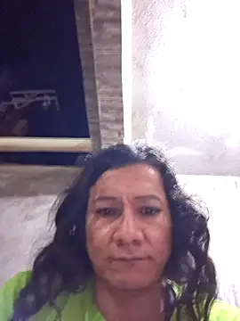 Snapshot of miicheele32 chatting on November 23, 6:45 am miicheele32 online show from November 23, 6:45 am