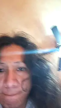 miicheele32 online show from December 20, 8:01 pm