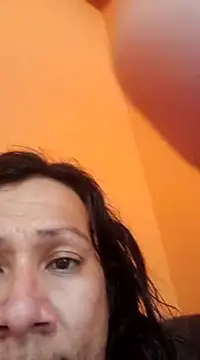 miicheele32 online show from February 22, 7:34 am