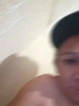 miicheele32 online show from January 16, 9:46 am