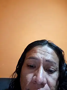 miicheele32 online show from September 16, 10:49 am