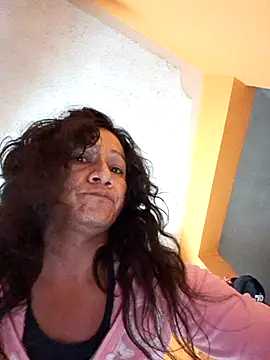 Snapshot of miicheele32 chatting on November 29, 8:47 am miicheele32 online show from November 29, 8:47 am