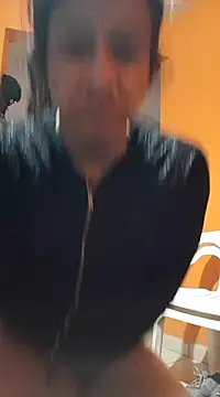 miicheele32 online show from March 14, 2:52 pm