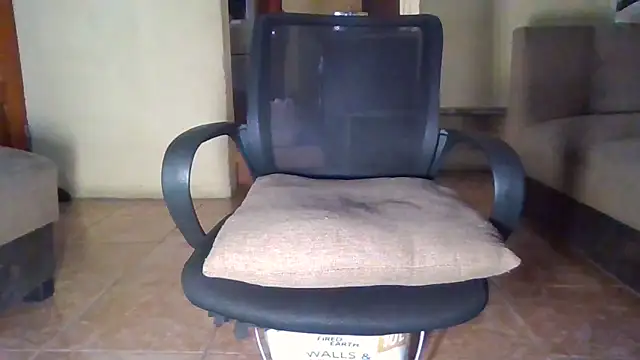 SmallGoodNutts online show from September 25, 6:30 am