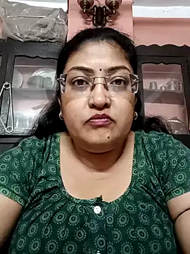 Snapshot of LAVERNIYA_ chatting on January 12, 1:48 pm LAVERNIYA  online show from January 12, 1:48 pm