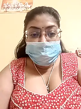 Snapshot of LAVERNIYA_ chatting on January 22, 9:35 am LAVERNIYA  online show from January 22, 9:35 am